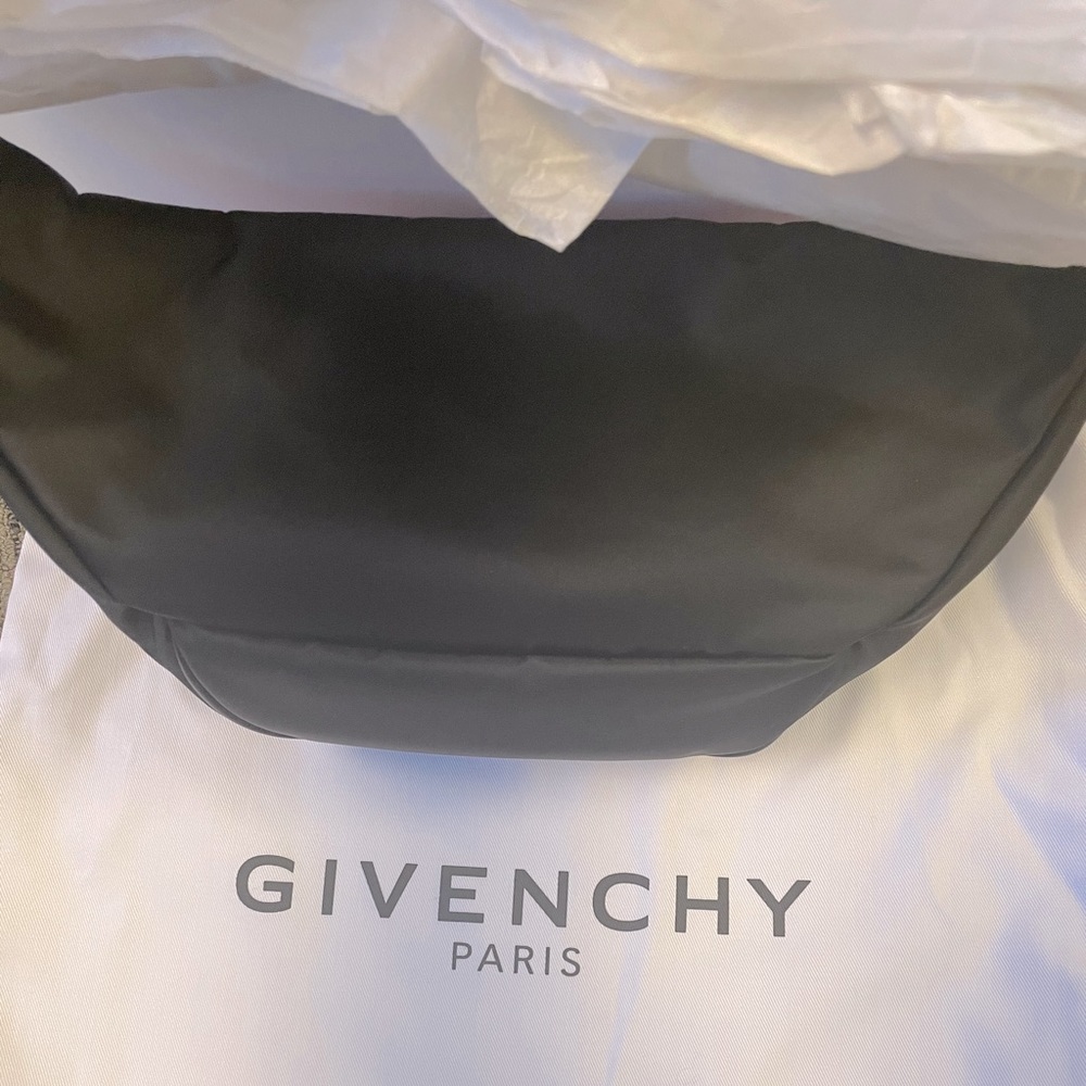 Givenchy Bag - Picture 6 of 13